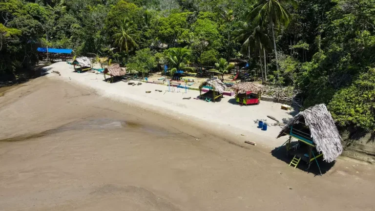 Playa Dorada Maguipi